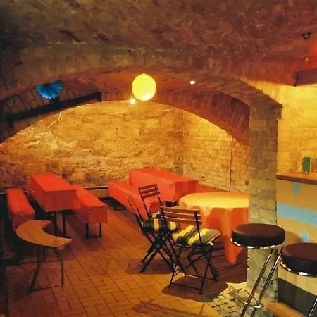 3 Apartment